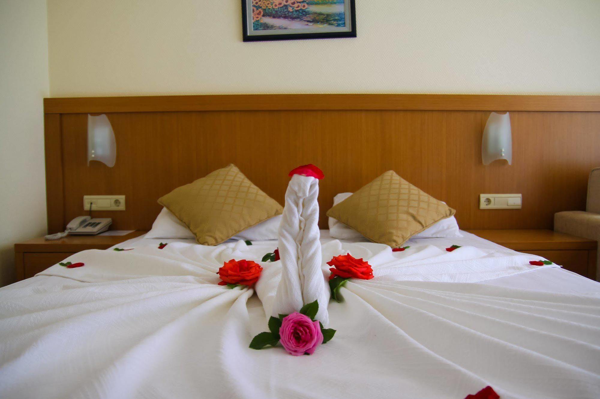 The Holiday Resort Didim Extérieur photo
